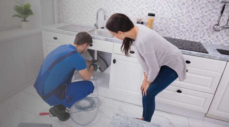 Professional same day plumber in Campus, IL